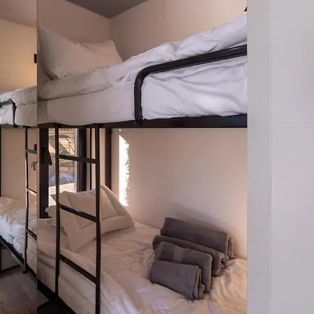 بوتيل La Mare Boathouse, تالين