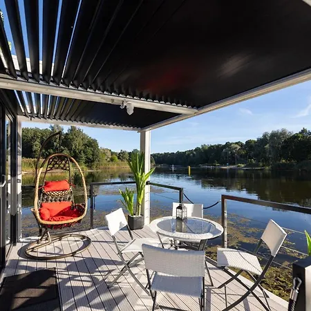 La Mare Boathouse, * Tallinn